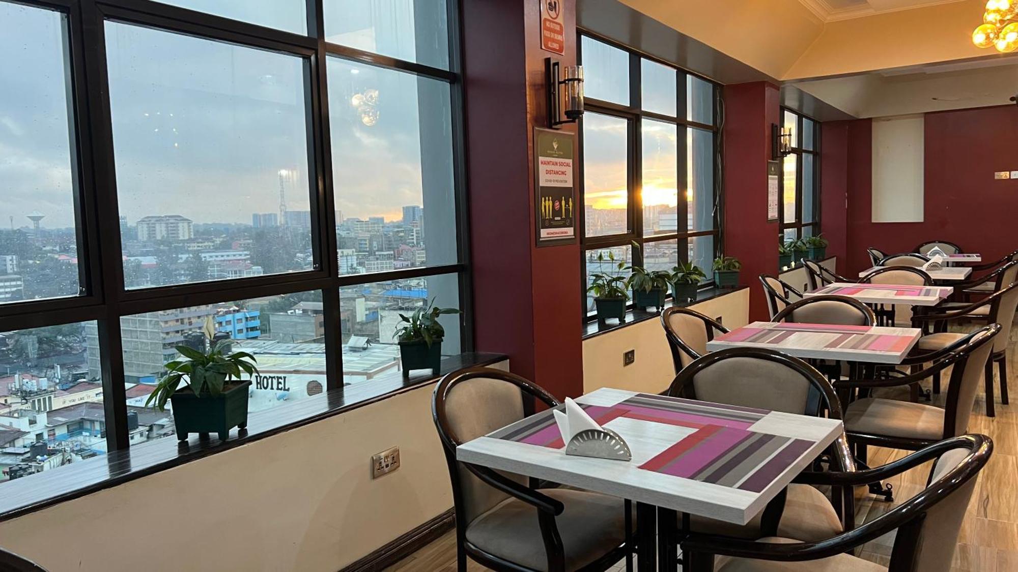 Hemak Suites Hotel نيروبي المظهر الخارجي الصورة