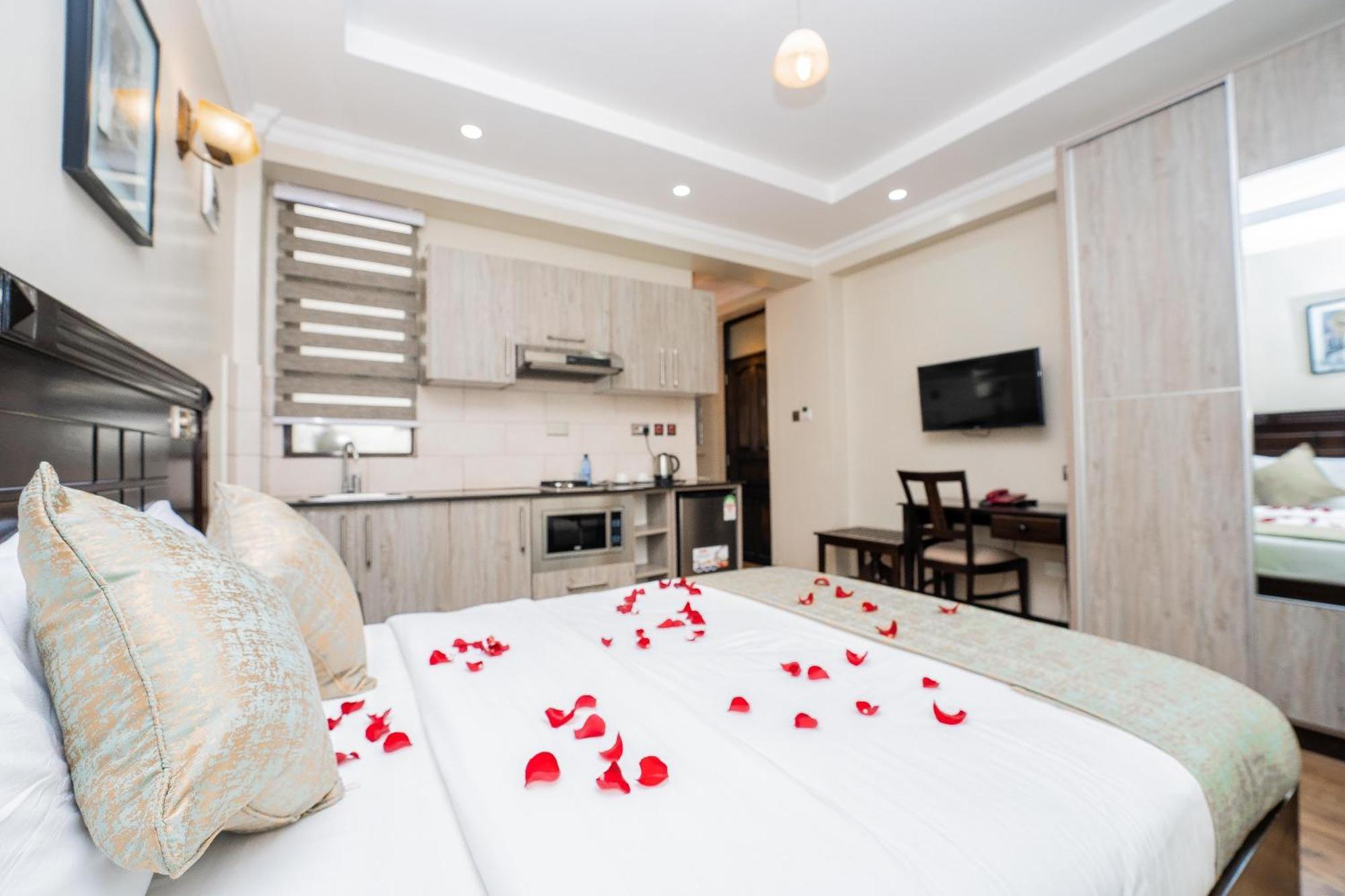 Hemak Suites Hotel نيروبي المظهر الخارجي الصورة